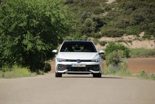 Prueba VW Golf GTE 2026