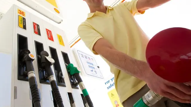 día más barato echar gasolina