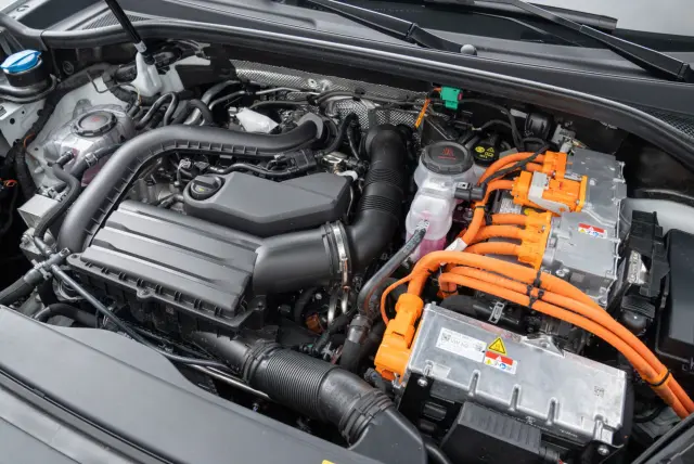 He probado el Audi Q3 Sportback e-hybrid. Motor.
