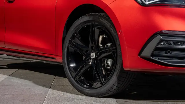 Seat León 1.5 e-Hybrid FR 75 Aniversario
