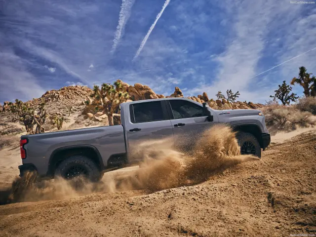 Chevrolet Silverado HD ZR2 2024