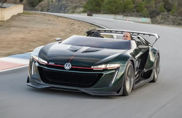 He probado el Volkswagen Golf GTI Roadster.