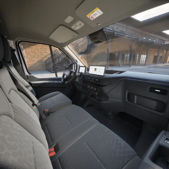 Los asientos delanteros de la Ford Transit City.