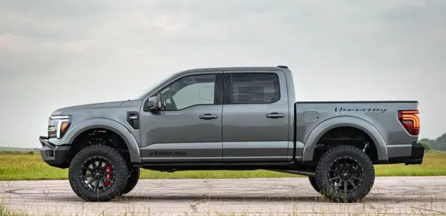 La Venom 800 F-150