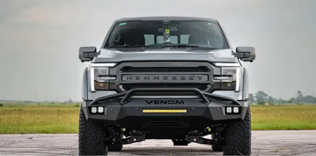 La Venom 800 F-150