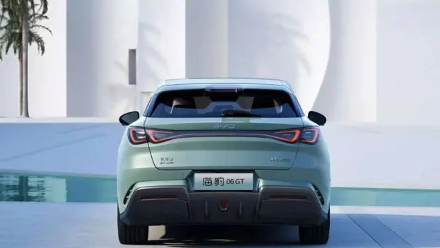 Así es la parte trasera del BYD Seal 06 GT