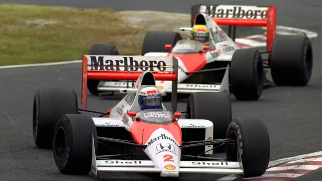 Senna persigue a Prost en Suzuka en 1989