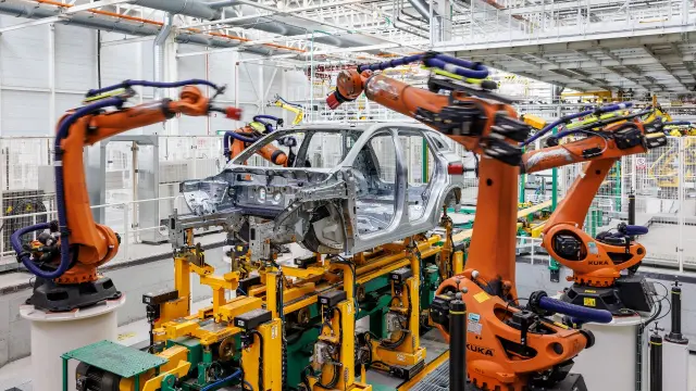 España fabrica menos coches cada año.