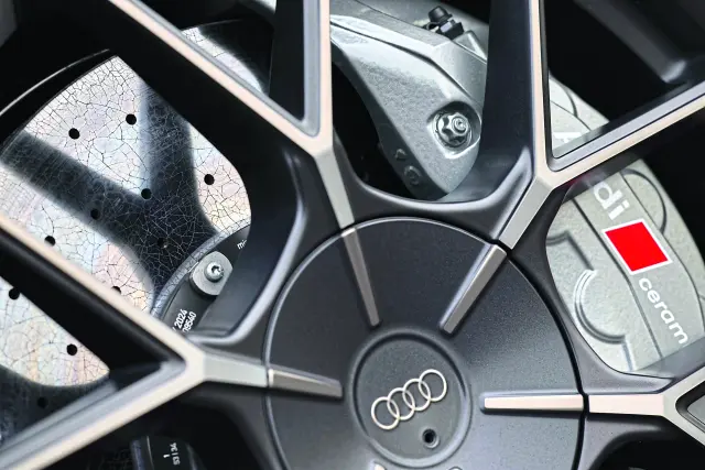 Prueba Audi RS e-tron GT