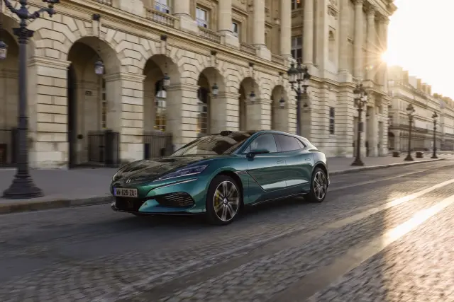 Prueba Denza Z9 GT EV