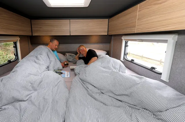 He probado la autocaravana Dethleffs Trend I 7057 EBL. Cama.