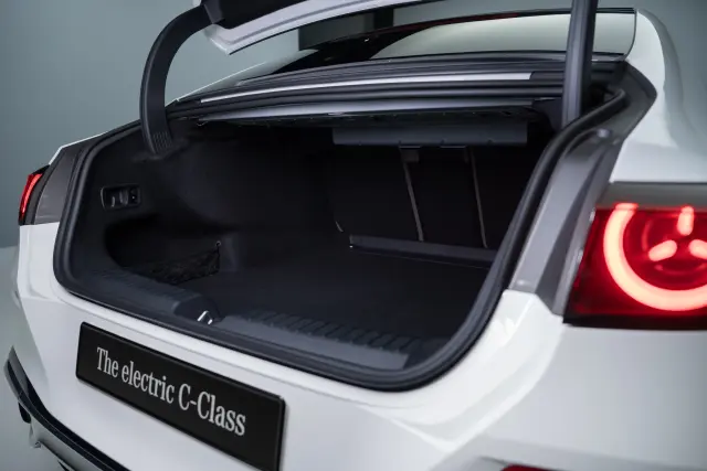 Mercedes Clase C Electrico 2026