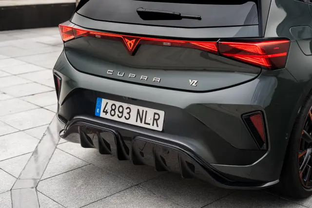 Prueba del Cupra Born VZ