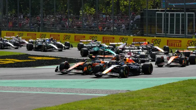 Los pilotos saliendo en Monza 2025
