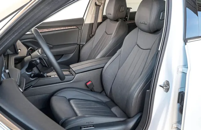 He probado el Skoda Superb 2.0 TDI 4x4. Asientos.