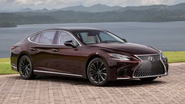 Lexus LS