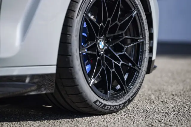 Pirelli P Zero R y Trofeo RS