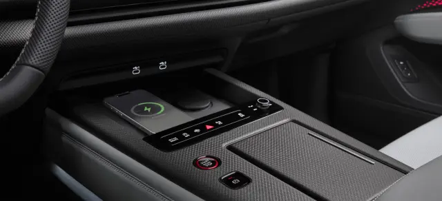 Audi Q9 interior