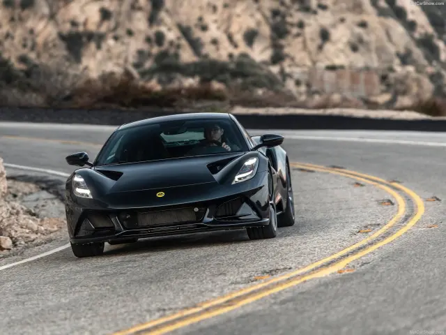 Lotus Emira