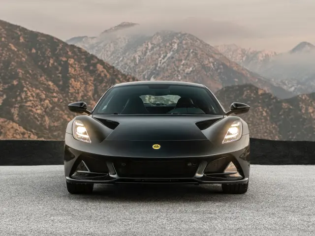 Lotus Emira