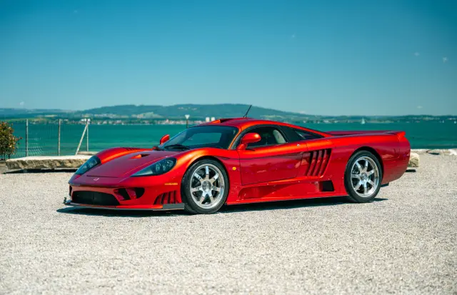 He conducido el Saleen S7 Twin Turbo. Lateral.