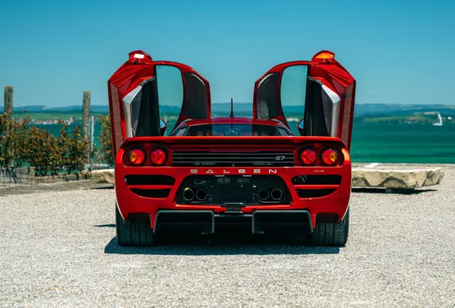 He conducido el Saleen S7 Twin Turbo. Zaga.