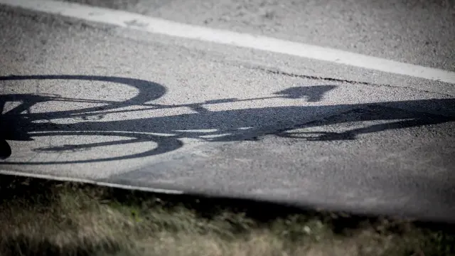 Adiós a los ciclistas de los arcenes de las carreteras.
