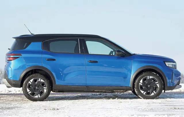 He probado el Opel Frontera Electric Extended Range. Lateral