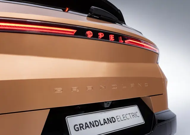 Opel Grandland.