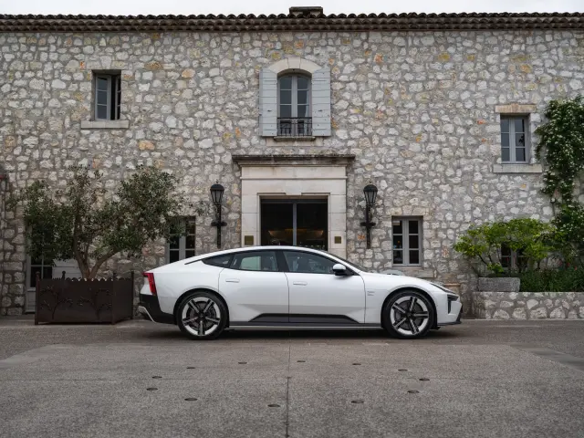 Prueba del Polestar 5