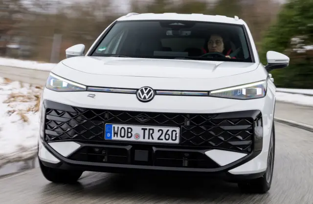 He probado el Volkswagen T-Roc 1.5 eTSI. Morro.