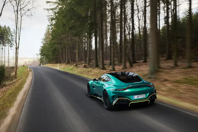 Prueba Aston Martin Vantage S 2026