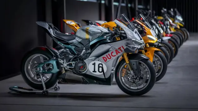 Esta es la Ducati por el centenario que tiene Hamilton