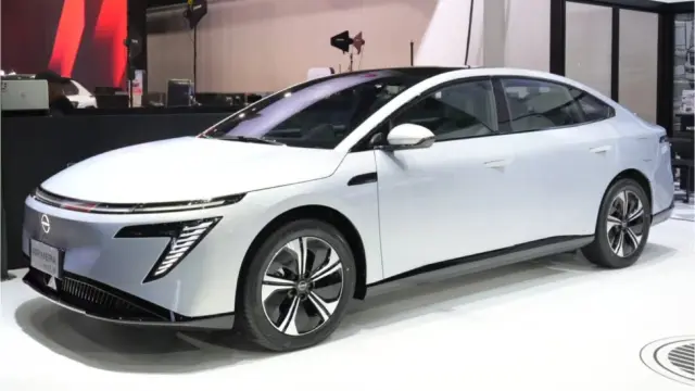 Nissan N7.
