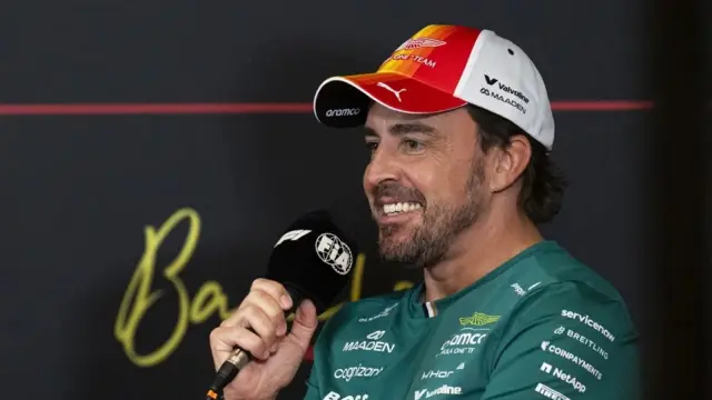 Fernando Alonso durante la rueda de prensa del GP de Barcelona de Fórmula 1