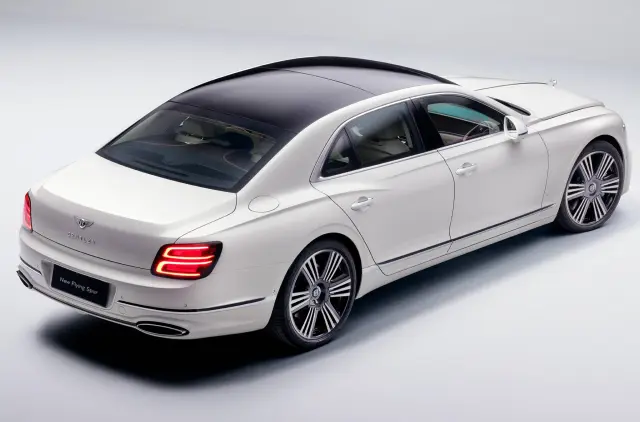 Prueba estática del nuevo Bentley Flying Spur. Techo.