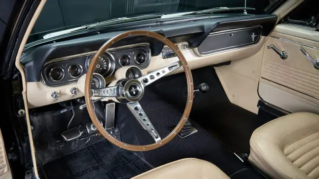 Ford T-5 Coupé (1966)