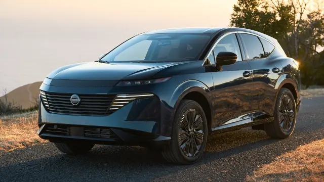 Toyota y Nissan advierten a sus clientes japoneses sobre la calidad inferior en modelos fabricados en Estados Unidos.