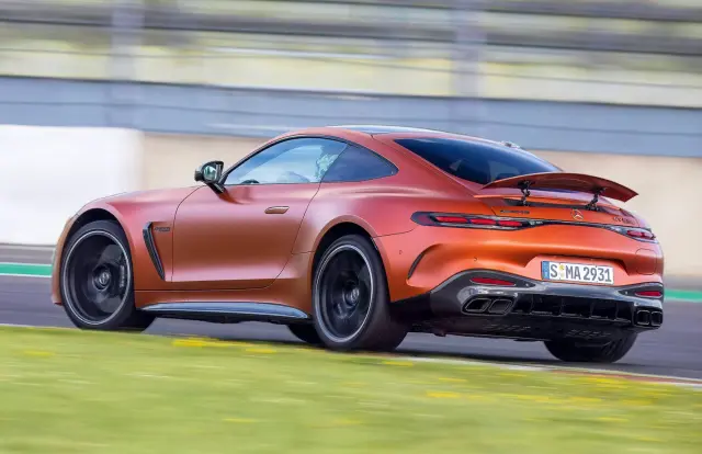 Ya he probado el Mercedes-AMG GT 63 S E Performance: zaga.