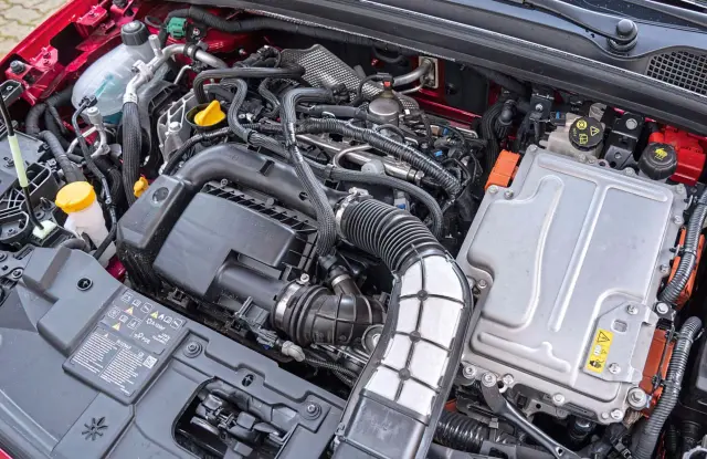 Ya he probado el nuevo Renault Clio Full Hybrid E-Tech 160. Motor.