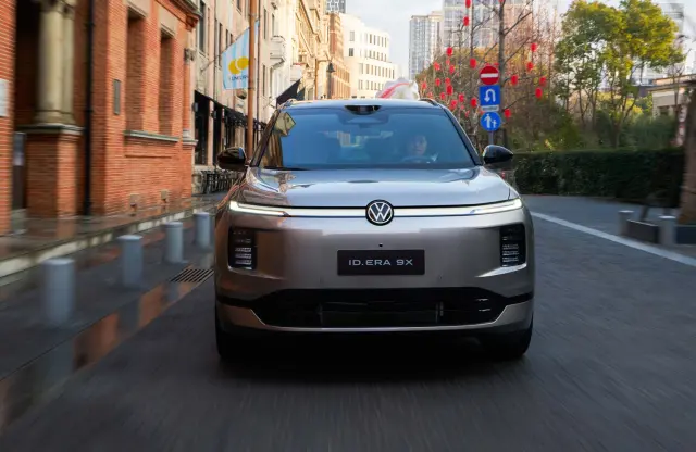 Ya he probado el Volkswagen ID.Era 9X. Morro.