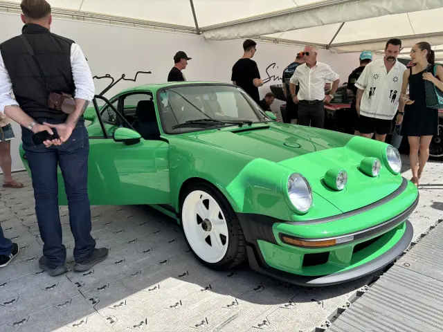 Superdeportivos, coches de carreras y restomods en el Festival de la Velocidad de Goodwood 2026