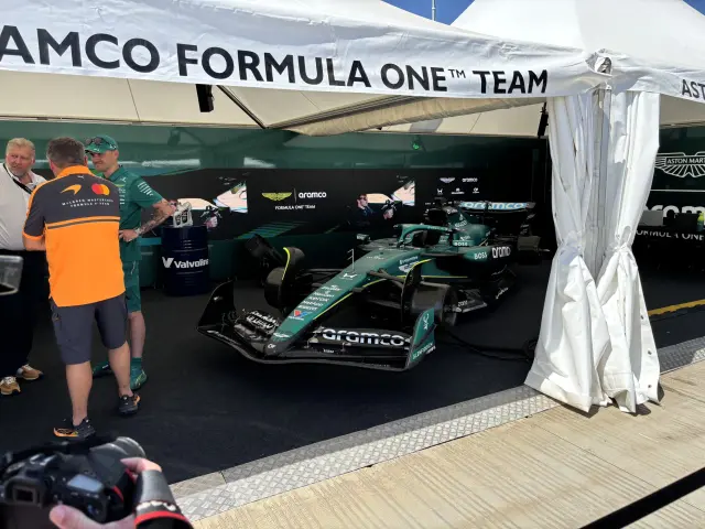 Superdeportivos, coches de carreras y restomods en el Festival de la Velocidad de Goodwood 2026