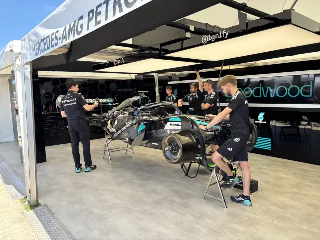 Superdeportivos, coches de carreras y restomods en el Festival de la Velocidad de Goodwood 2026