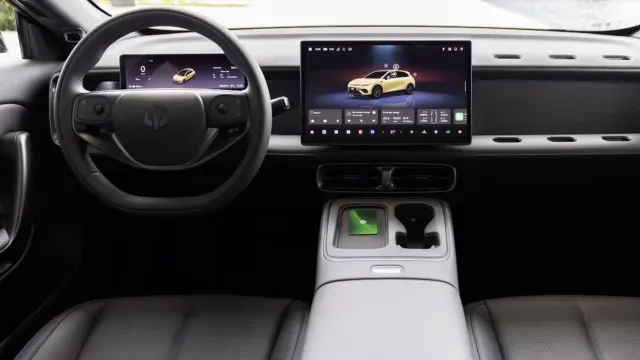 Interior del Leapmotor B05.