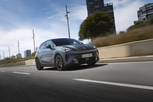 Cupra Raval Plus.