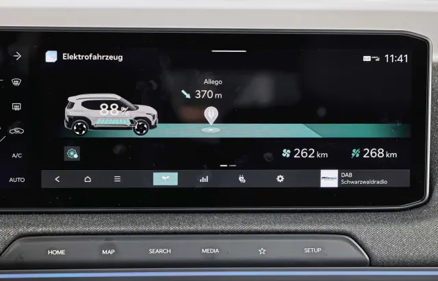 La pantalla ofrece una nutrida información sobre la autonomía.
