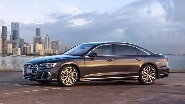 Audi A8 L.