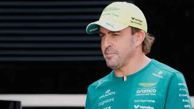 Fernando Alonso seguirá en Aston Martin