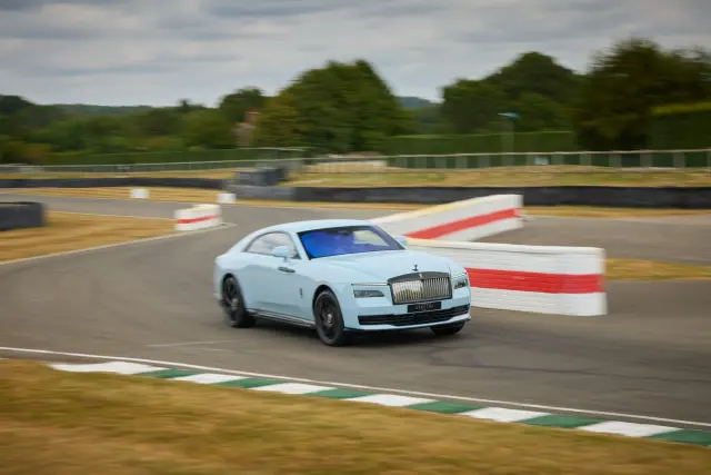 Prueba del Rolls-Royce Spectre Series II